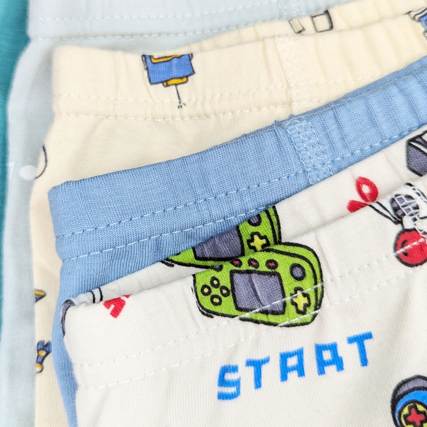 Moon Under the Bridge Boys' Soft Cotton Boxer Shorts Underwear Pack of 5 - Mix Design