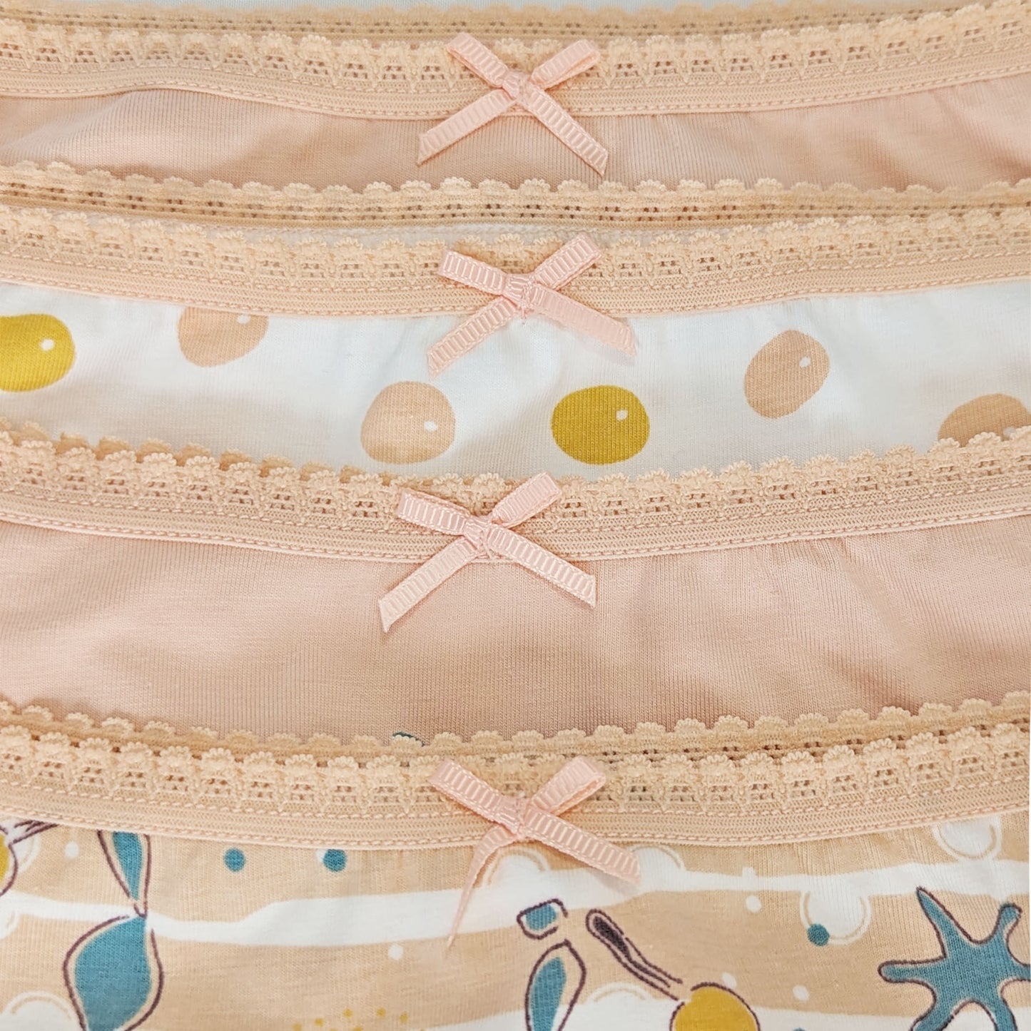 Moon Under the Bridge Girls' Soft Cotton Knickers Underwear Pack of 4 - Peach